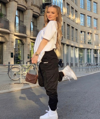 Проститутка Яноечка